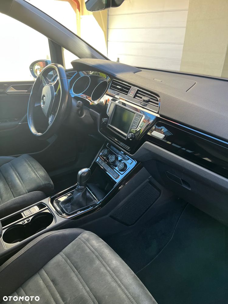 Volkswagen Touran 1.4 TSI BMT Highline DSG - 8