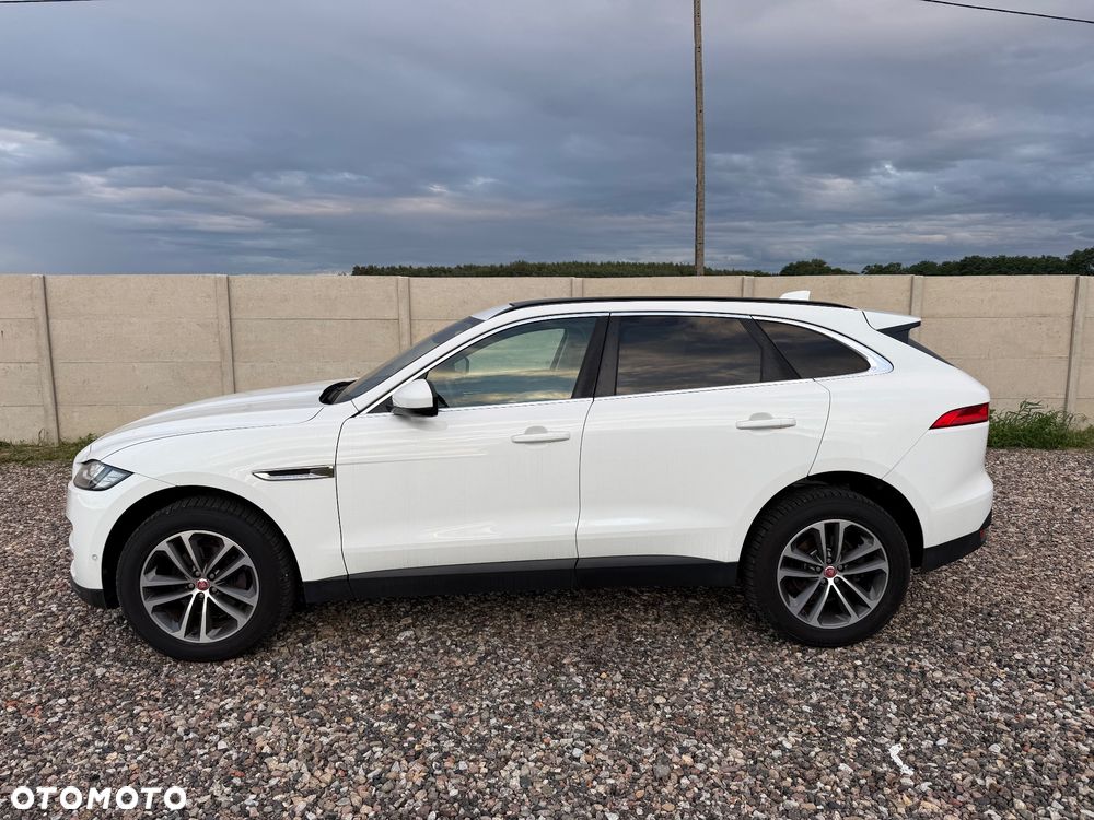 Jaguar F-Pace 25t AWD Prestige - 13