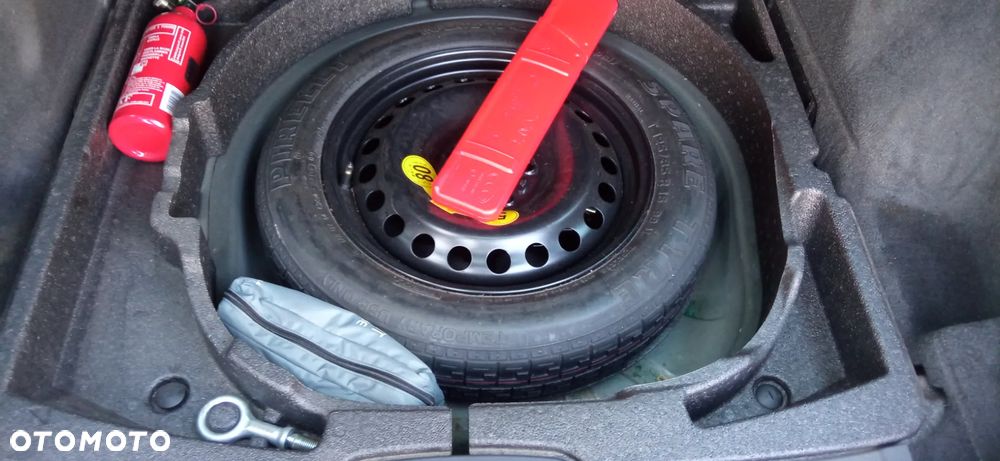 Volvo V50 1.6D DPF DRIVe - 26