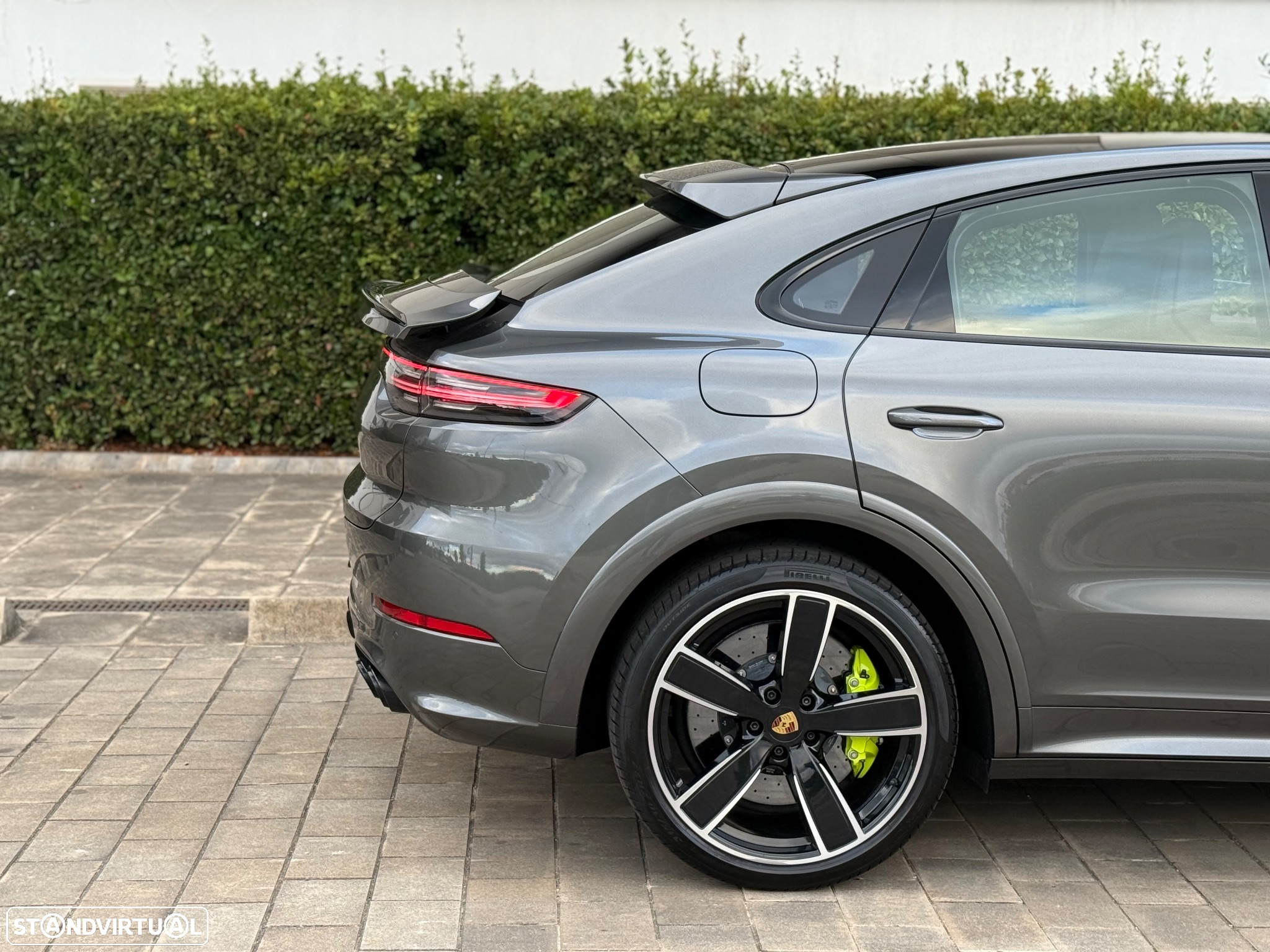 Porsche Cayenne Coupé Turbo S E-Hybrid - 9