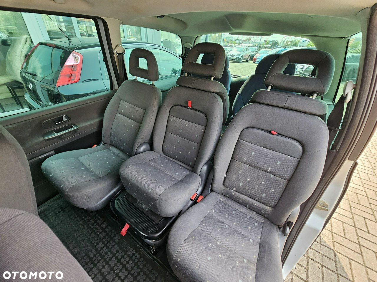 Volkswagen Sharan 1.9 TDI Family - 11