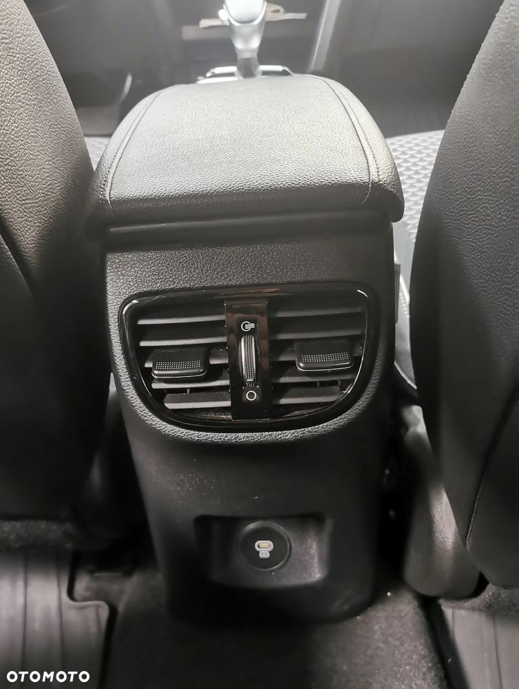 Kia Ceed 1.5 T-GDI L DCT - 24