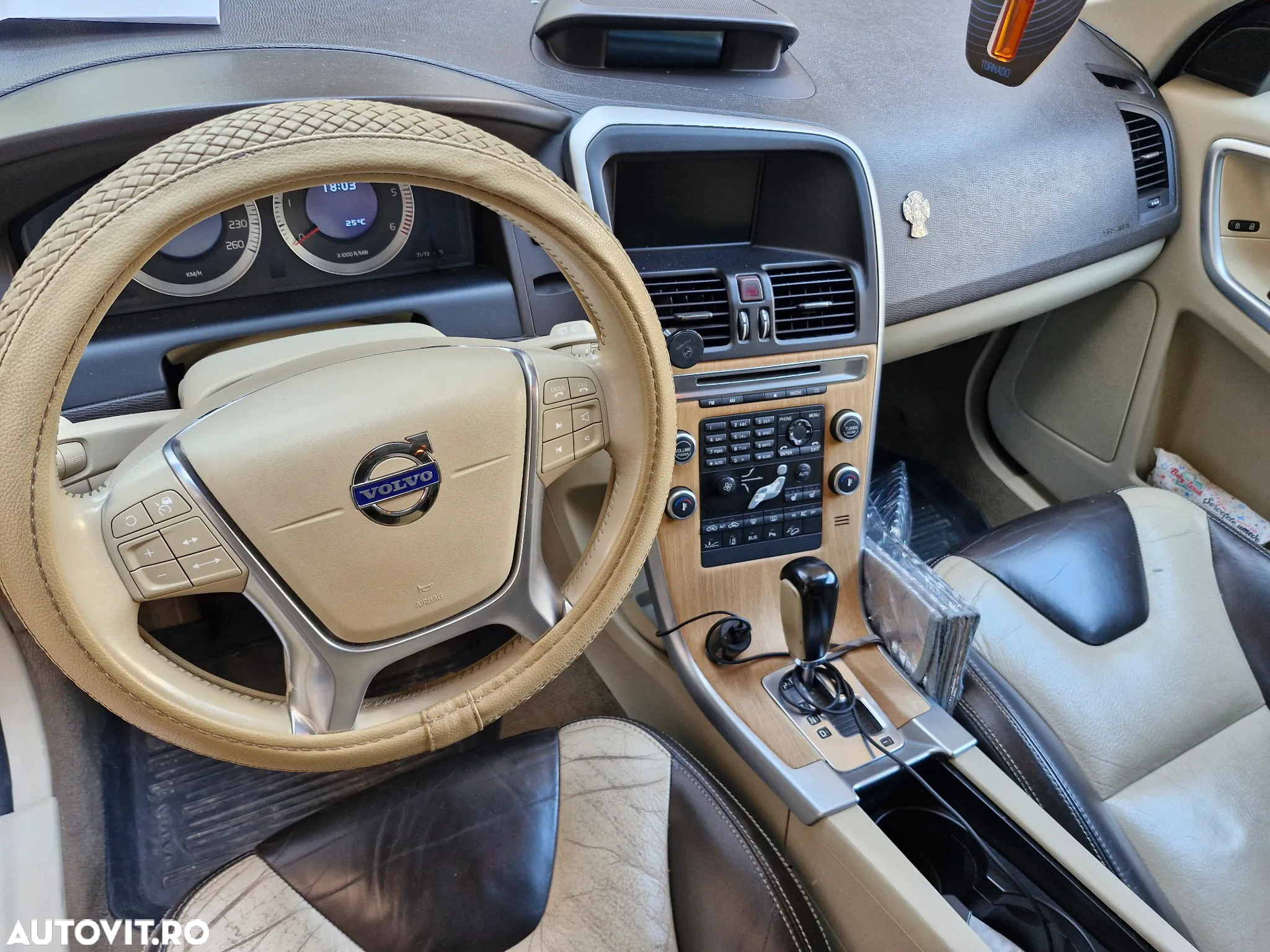 Volvo XC 60 D5 AWD Rdesign - 6