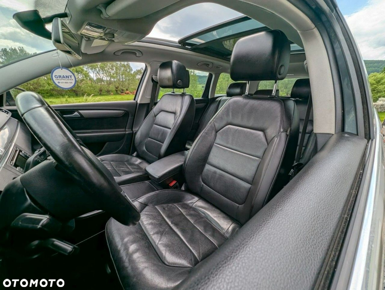 Volkswagen Passat - 8
