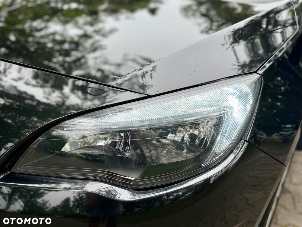 Opel Astra 1.4 Innovation - 23