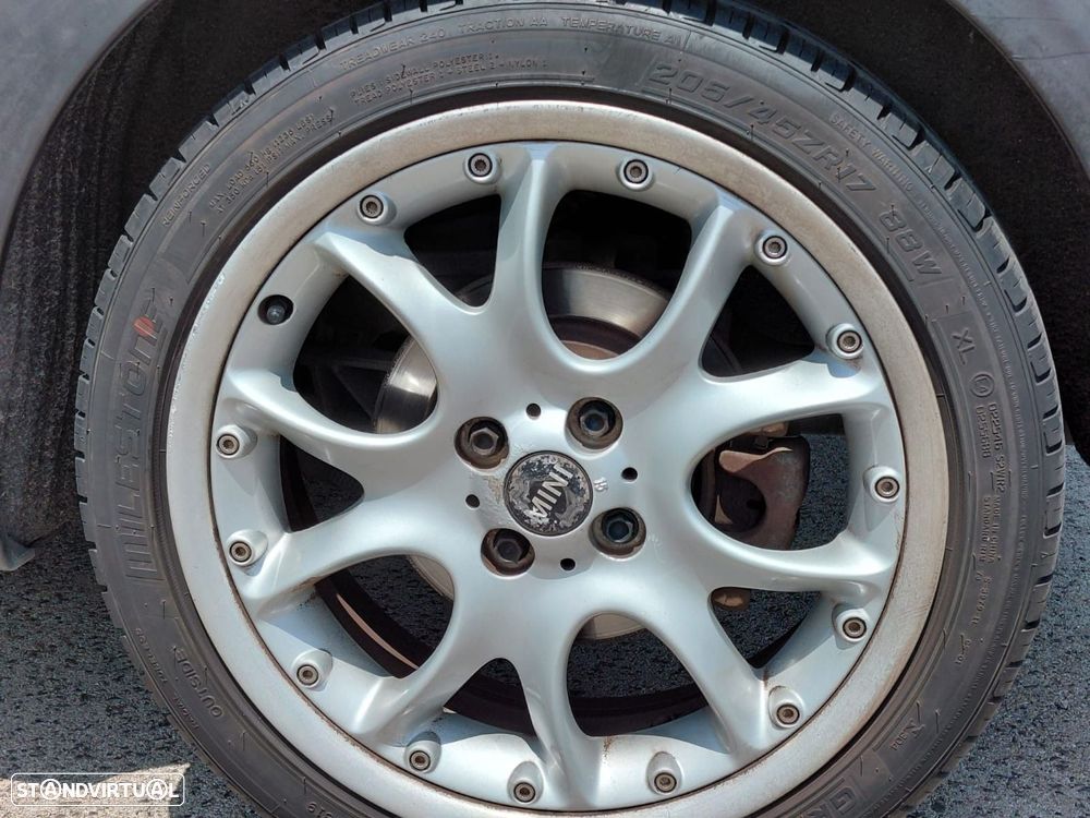 MINI 3 Portas Cooper D - 16