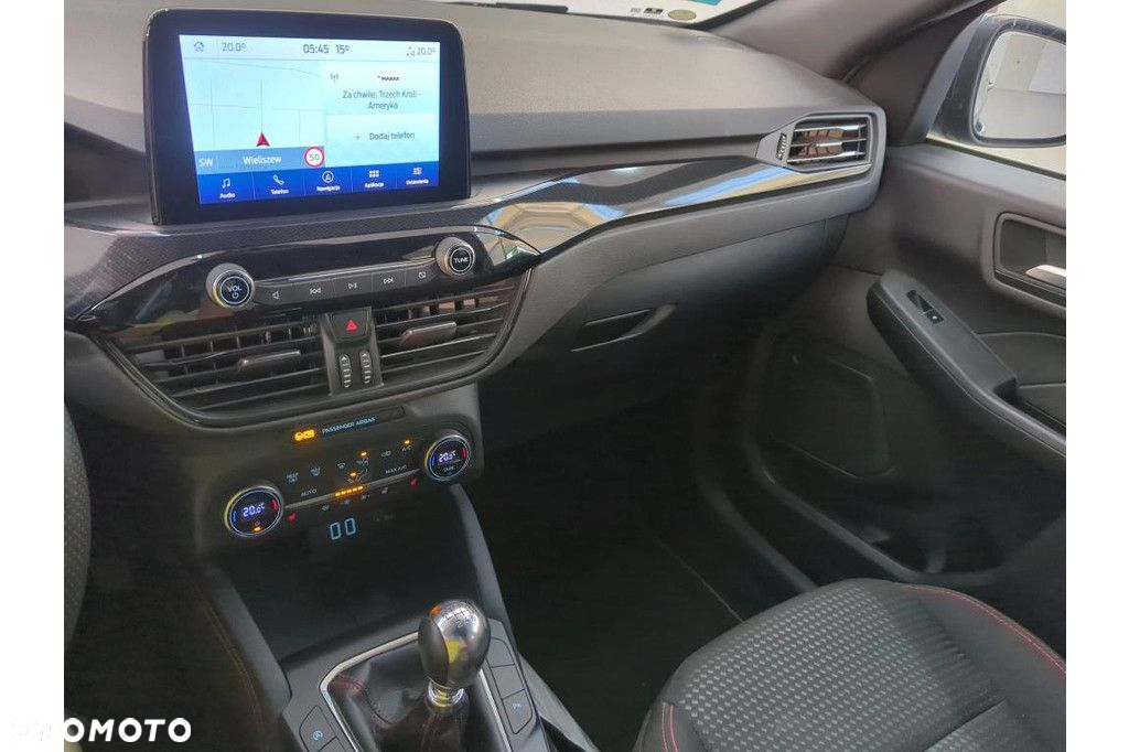 Ford Kuga - 7