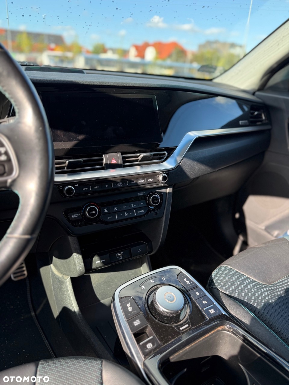 Kia Niro e-Niro 64kWh M - 9