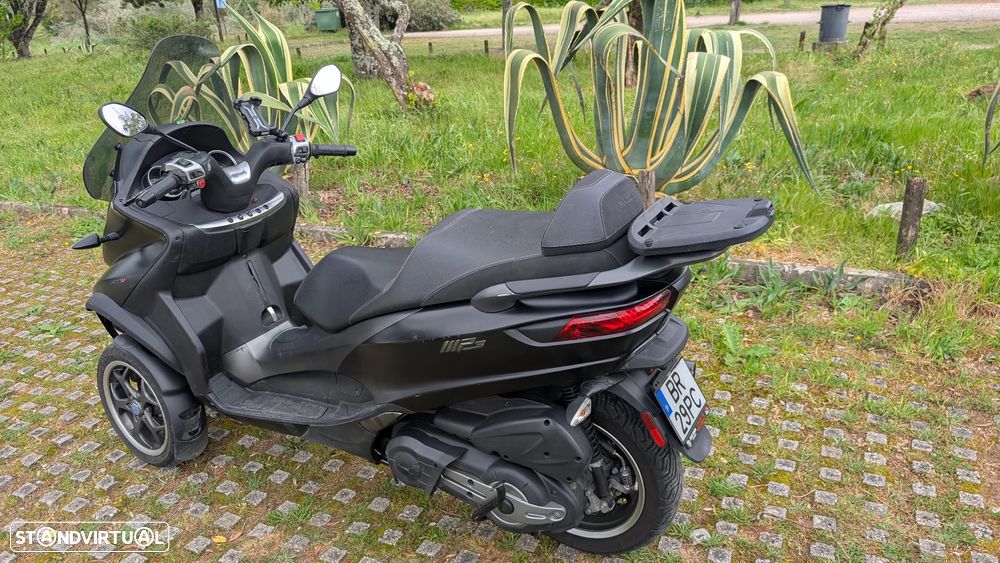 Piaggio MP3 - 1