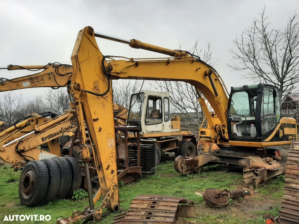 Excavator JCB  Js 160 dezmembrez - 3