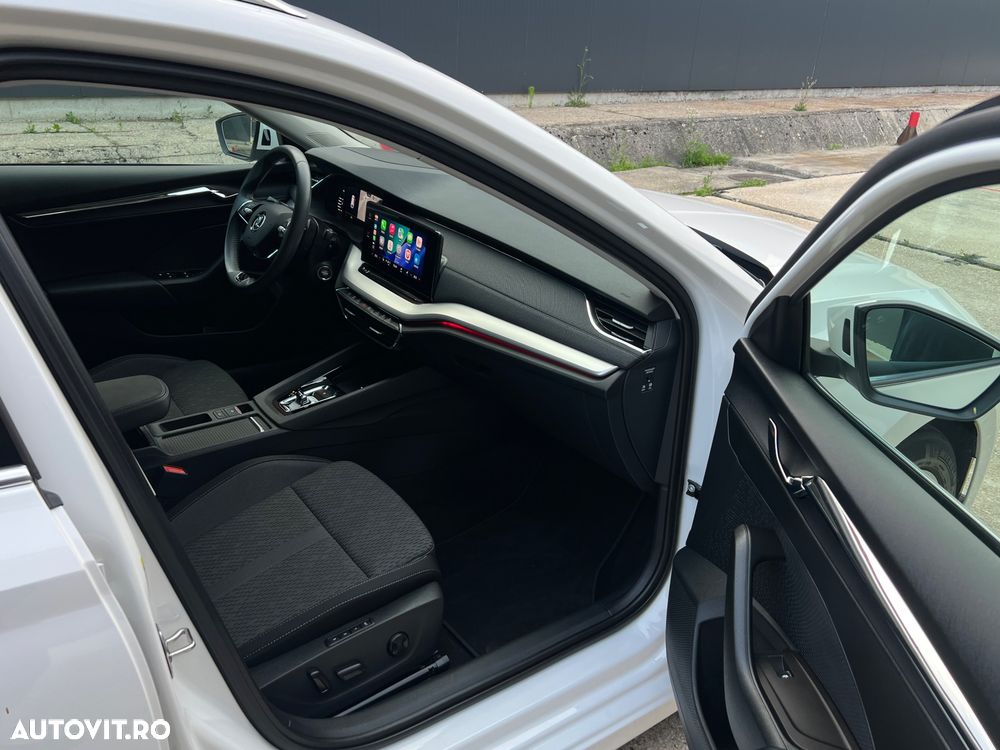 SKODA Octavia 2023 — imagine 6