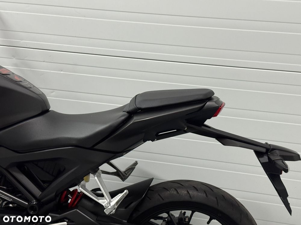 Honda CB - 20