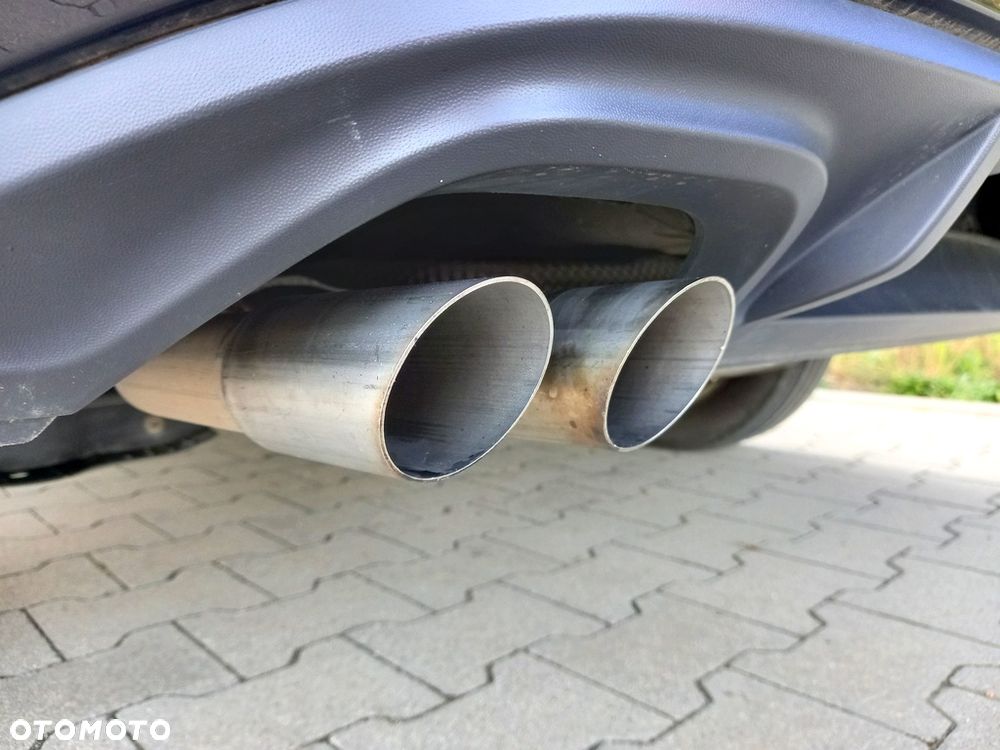 Volkswagen Touran 2.0 TDI BMT Comfortline Plus DSG - 18