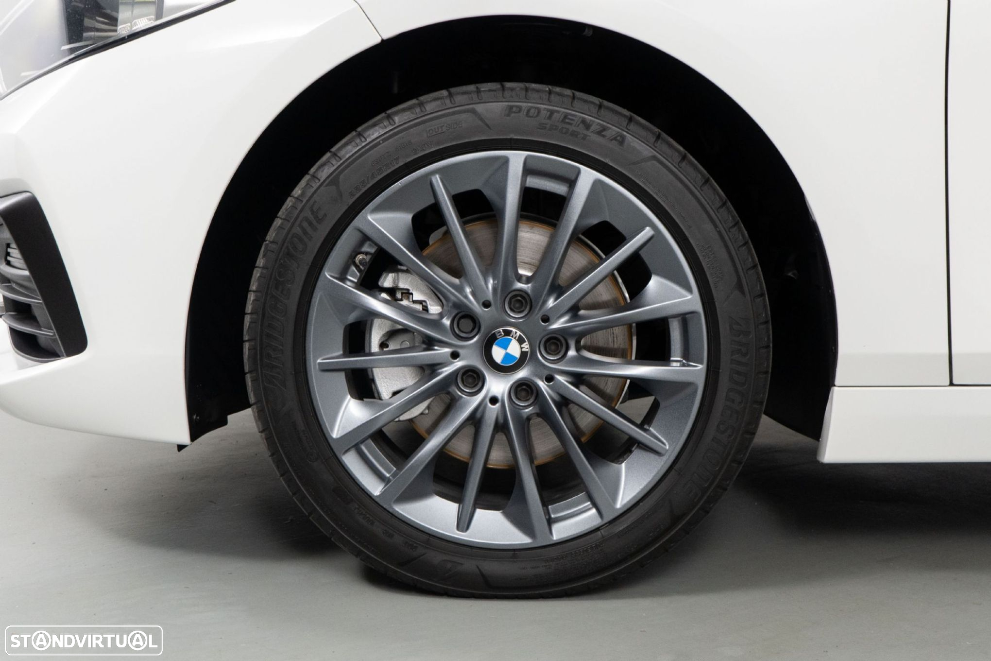 BMW 116 d Corporate Edition Auto - 17