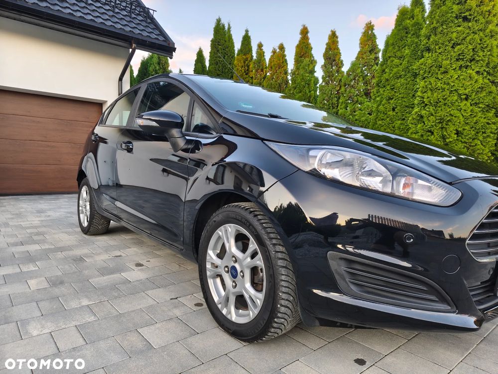 Ford Fiesta - 24