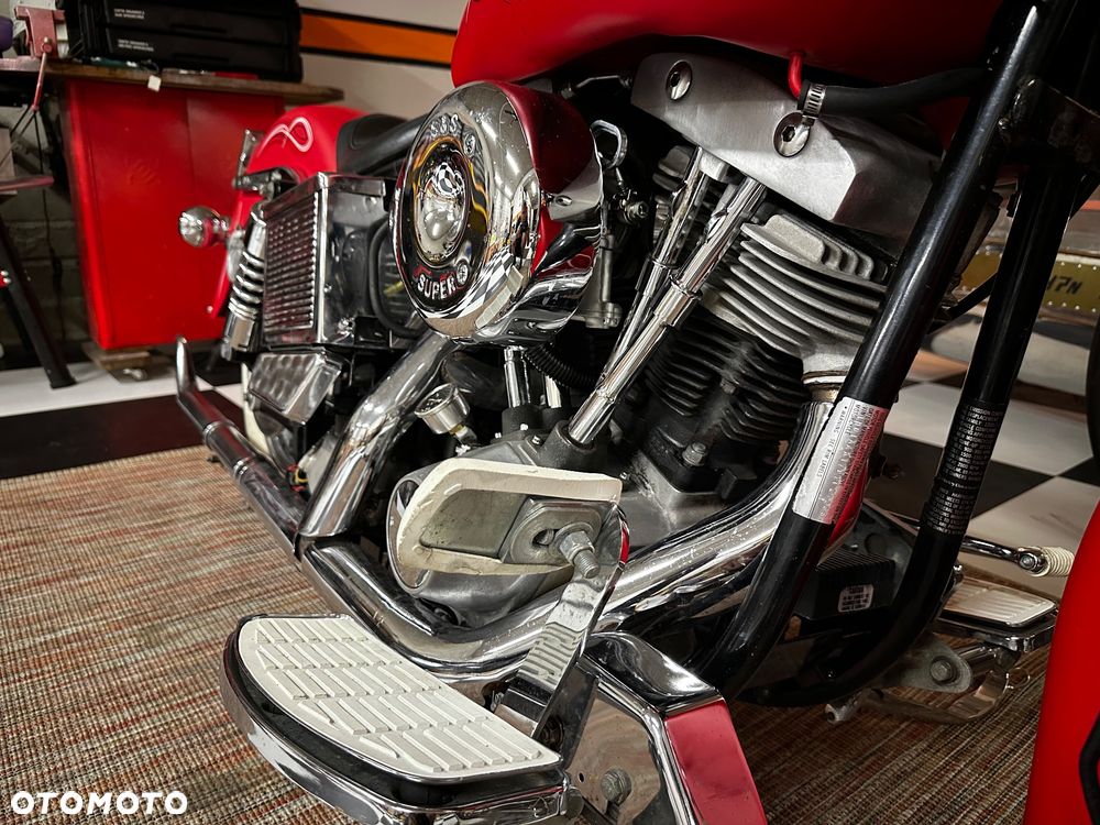 Harley-Davidson FLH Shovelhead - 13