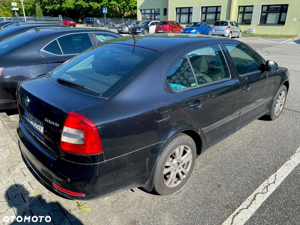 Skoda Octavia 2.0 TDI DPF Ambition - 2