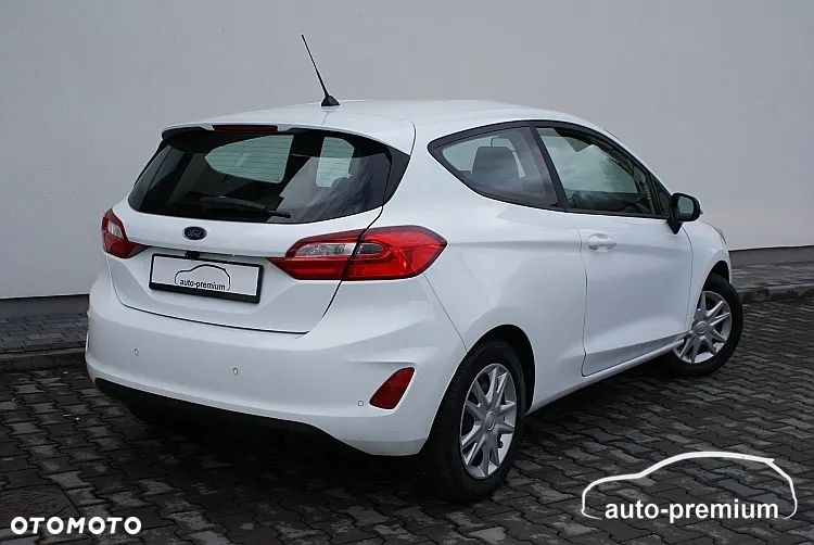 Ford Fiesta 1.5 TDCi S&S COOL&CONNECT - 31