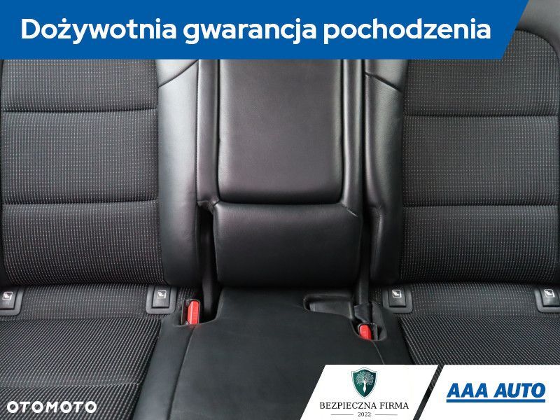 Kia Sportage - 12