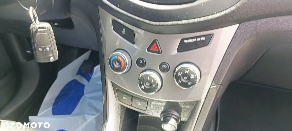 Chevrolet Trax 1.7TD AWD LT+ - 30