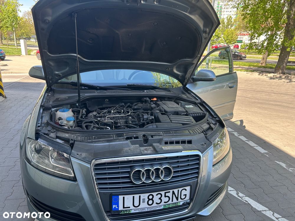 Audi A3 Sportback 1.6 TDI DPF Ambition - 23