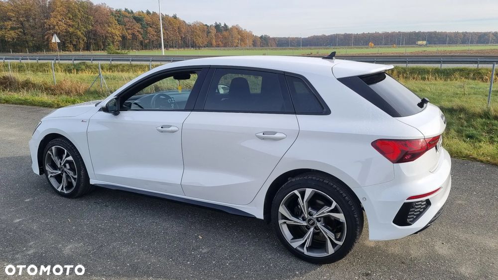 Audi A3 Sportback 2.0 TDI (clean diesel) S tronic S line Sportpaket - 12