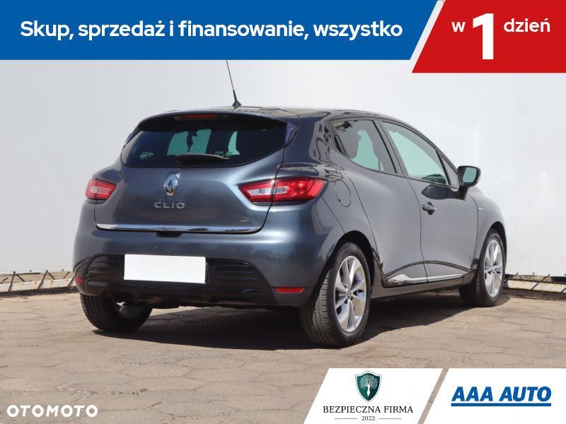 Renault Clio - 7