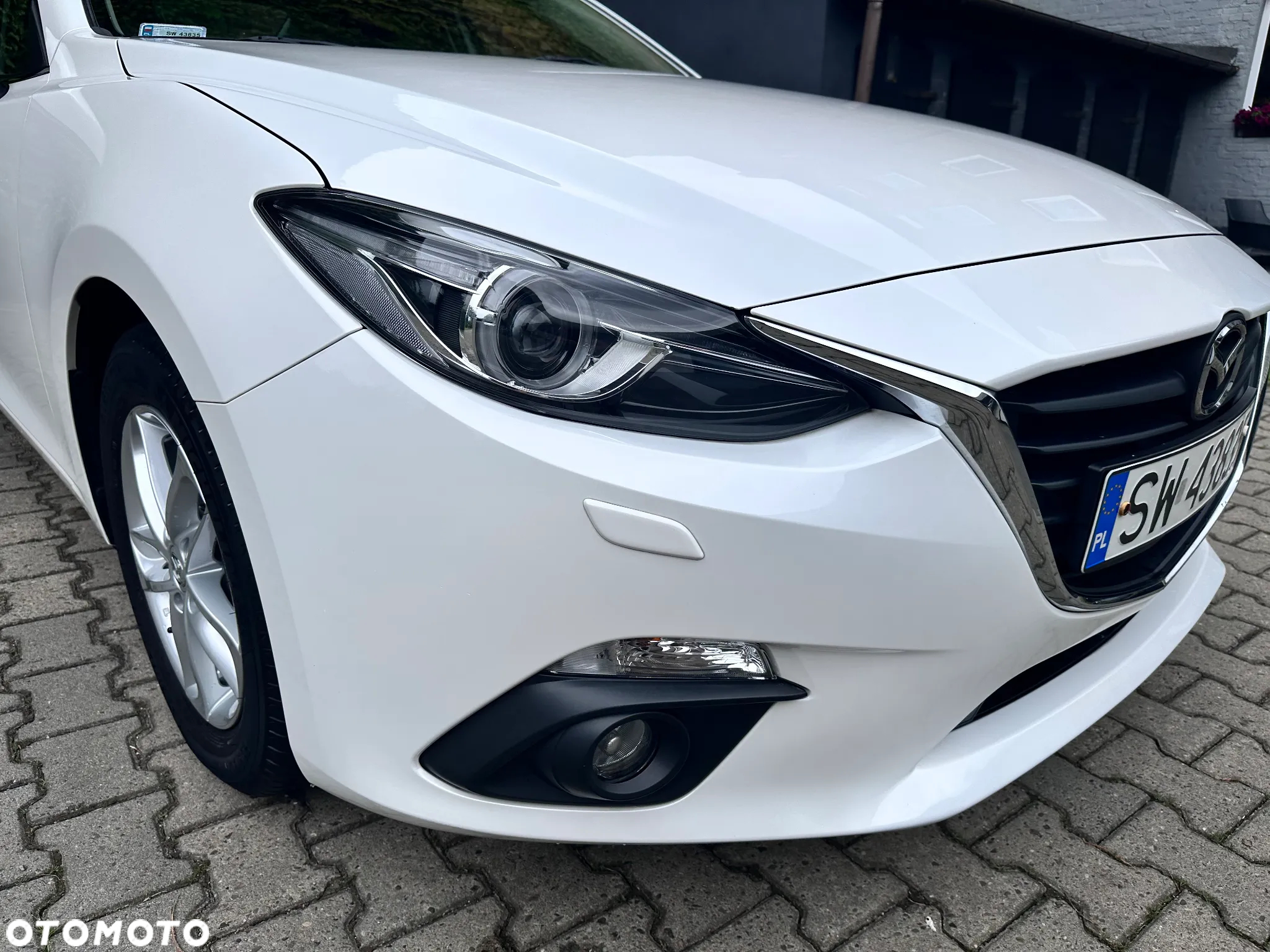 Mazda 3 2.0 Skyenergy EU6 - 8