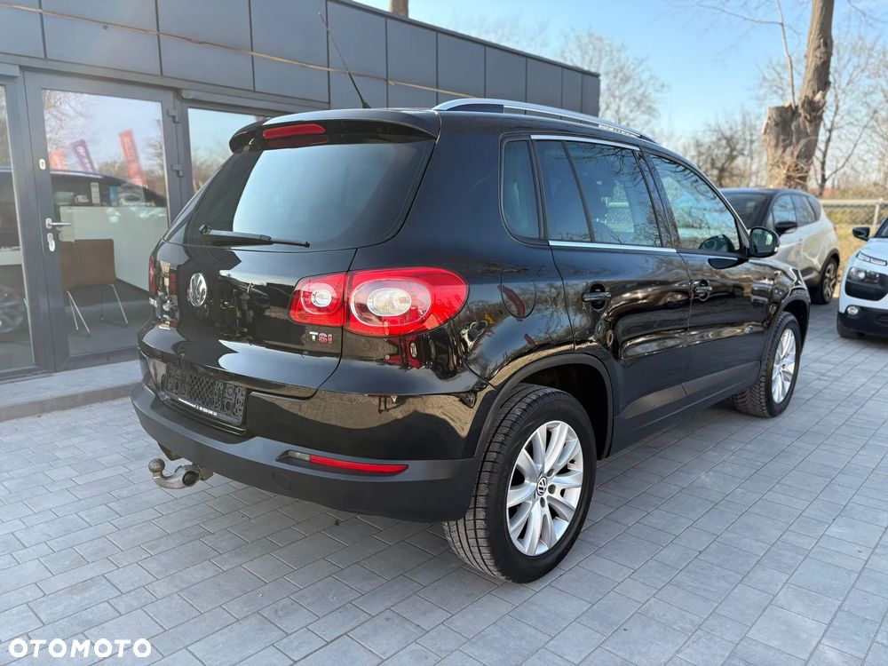 Volkswagen Tiguan - 6