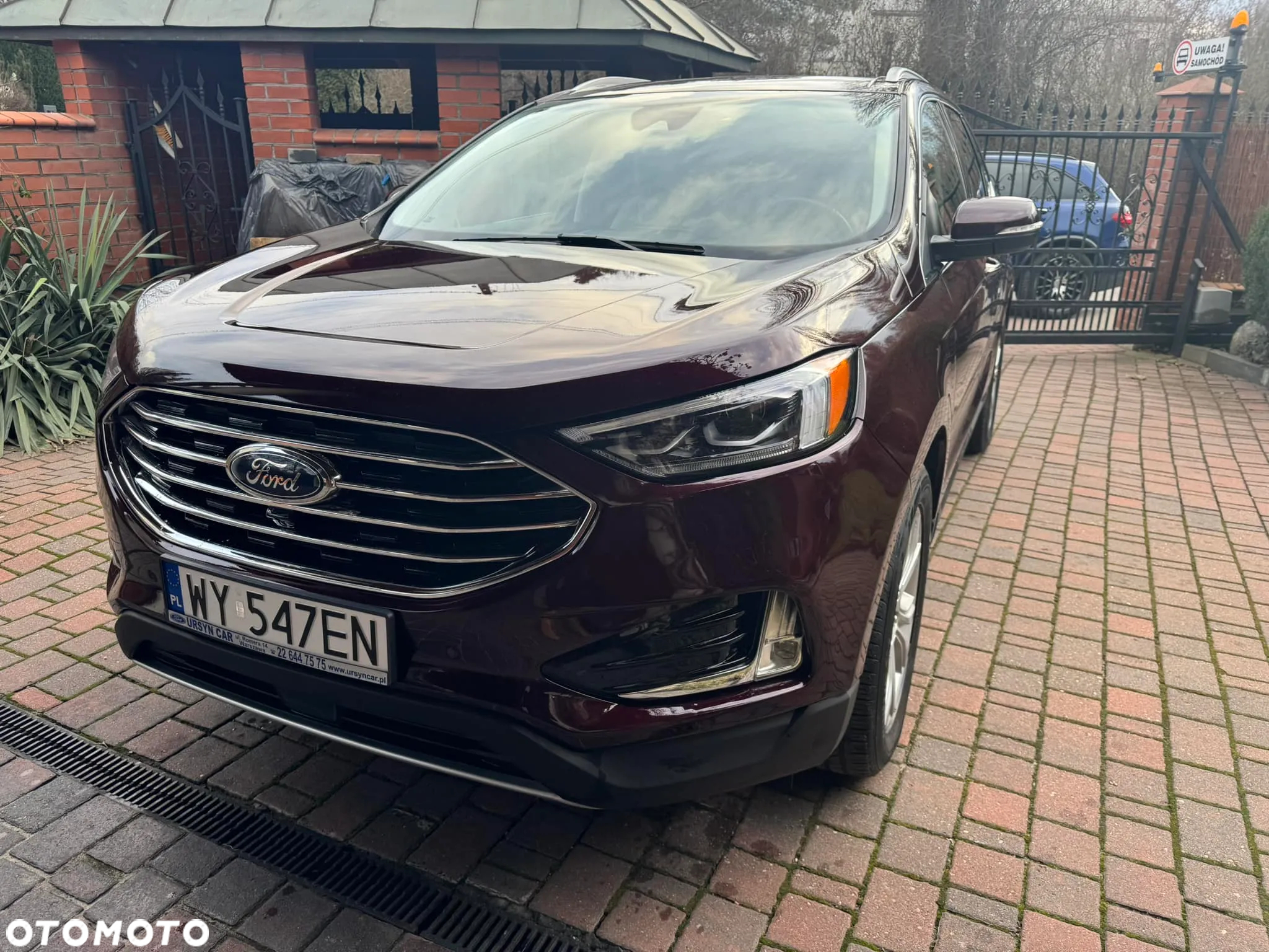 Ford Edge - 2