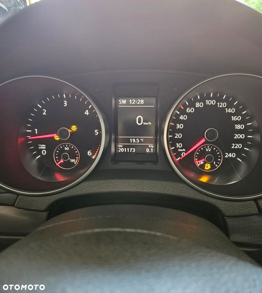Volkswagen Golf 1.6 TDI Comfortline - 11