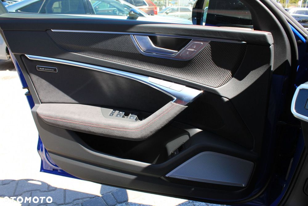 Audi RS6 Avant - 19