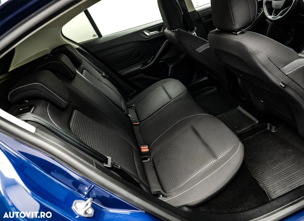 Ford Focus 1.0 EcoBoost Titanium Business - 16