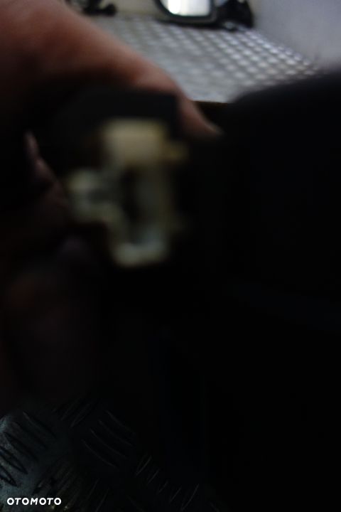 SUBWOOFER JBL KIA SPORTAGE III LIFT - 2