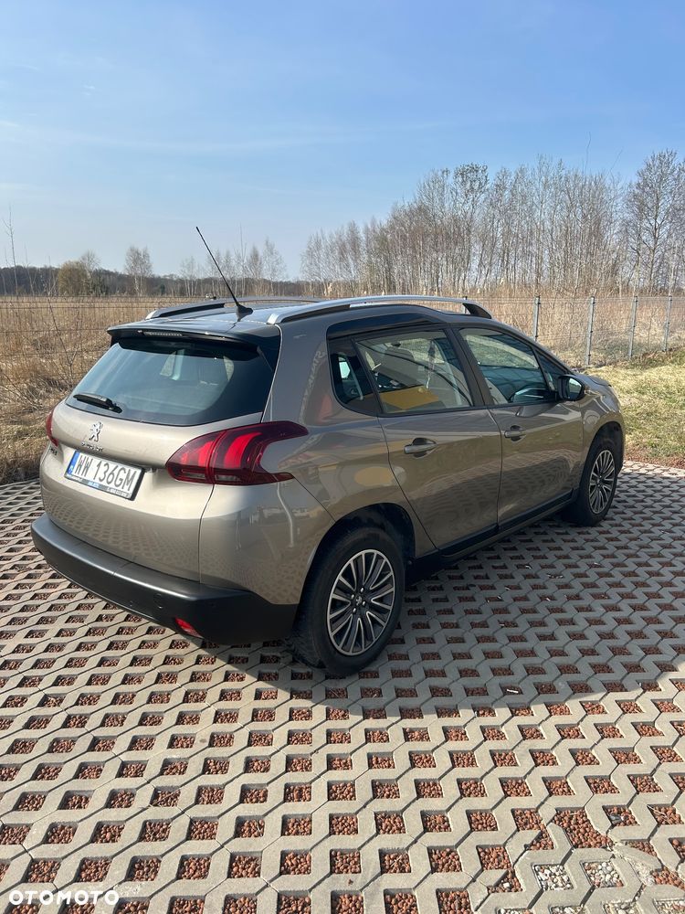 Peugeot 2008 1.2 Pure Tech Access EU6 - 8