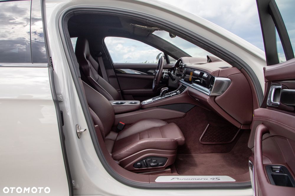 Porsche Panamera 4S E-Hybrid Executive - 20
