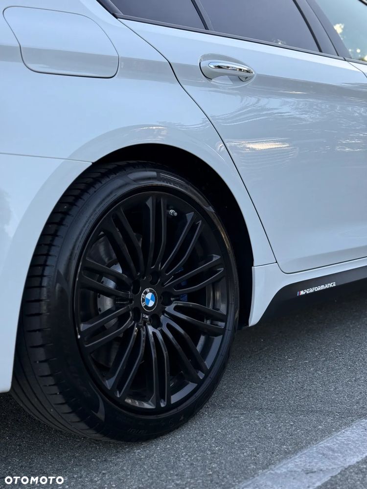 BMW Seria 5 520d xDrive M Sport sport - 8