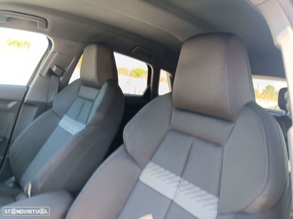 Audi A3 Sportback 30 TFSI Advanced - 23