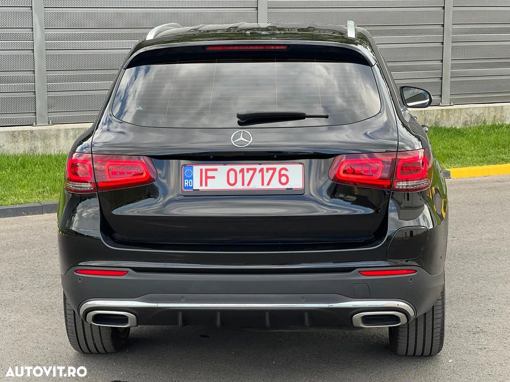 Mercedes-Benz GLC 300 de 4Matic 9G-TRONIC AMG Line - 17