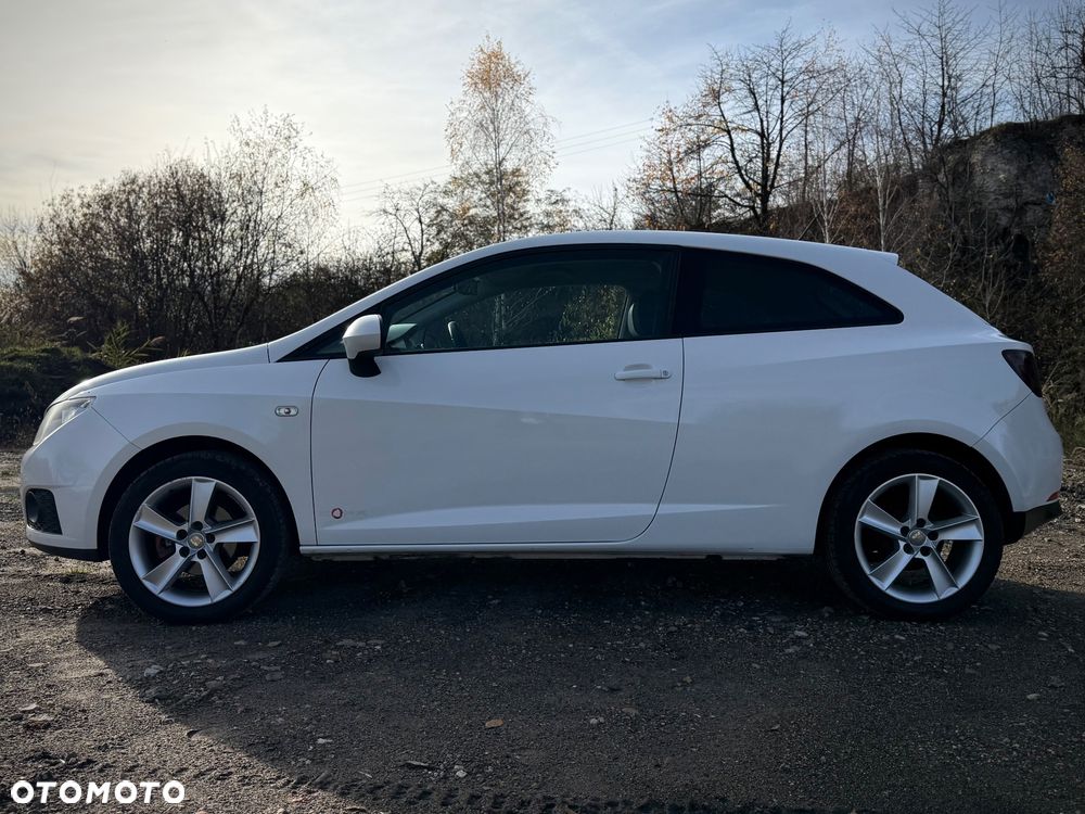 Seat Ibiza SC 1.4 16V Sport - 3