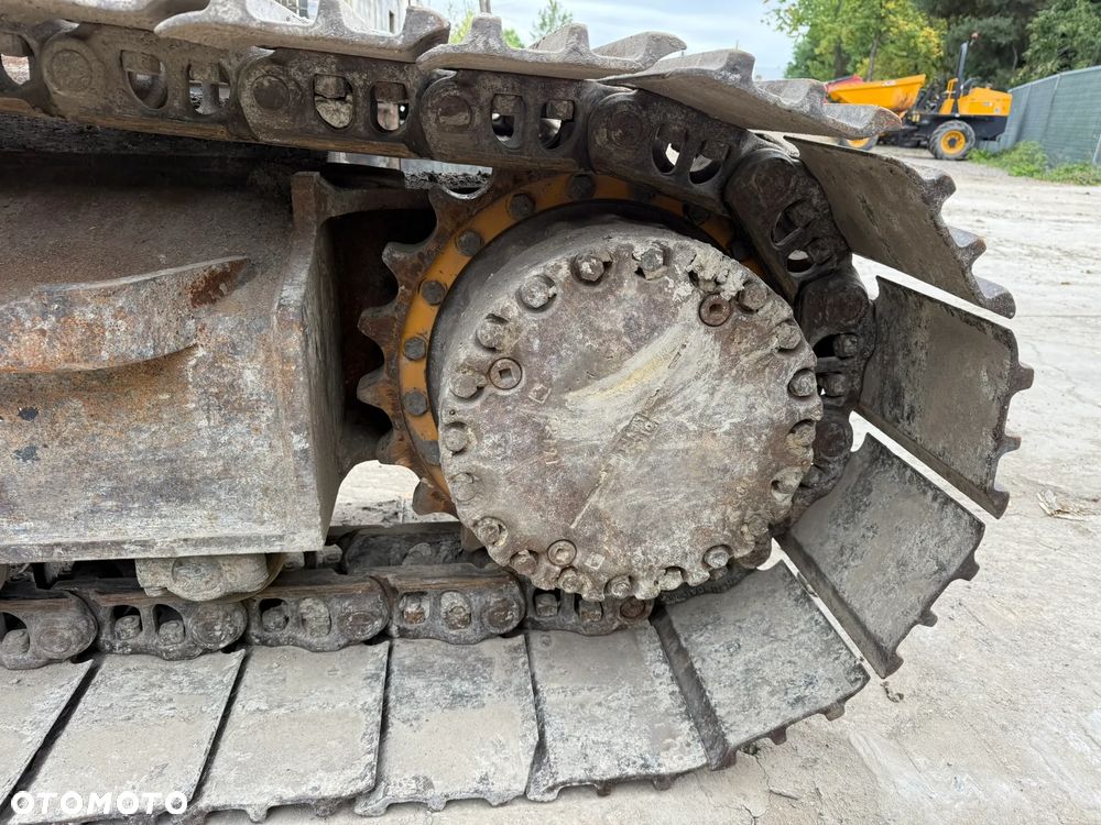 Komatsu PC 210 LC -11E0 - 10