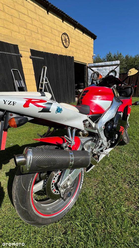 Yamaha YZF - 7