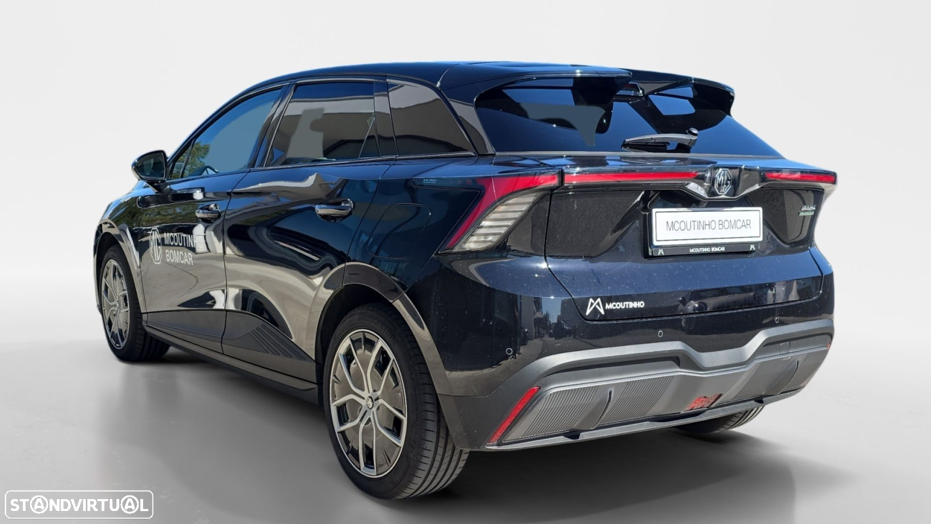 MG MG4 64 kWh Luxury - 4