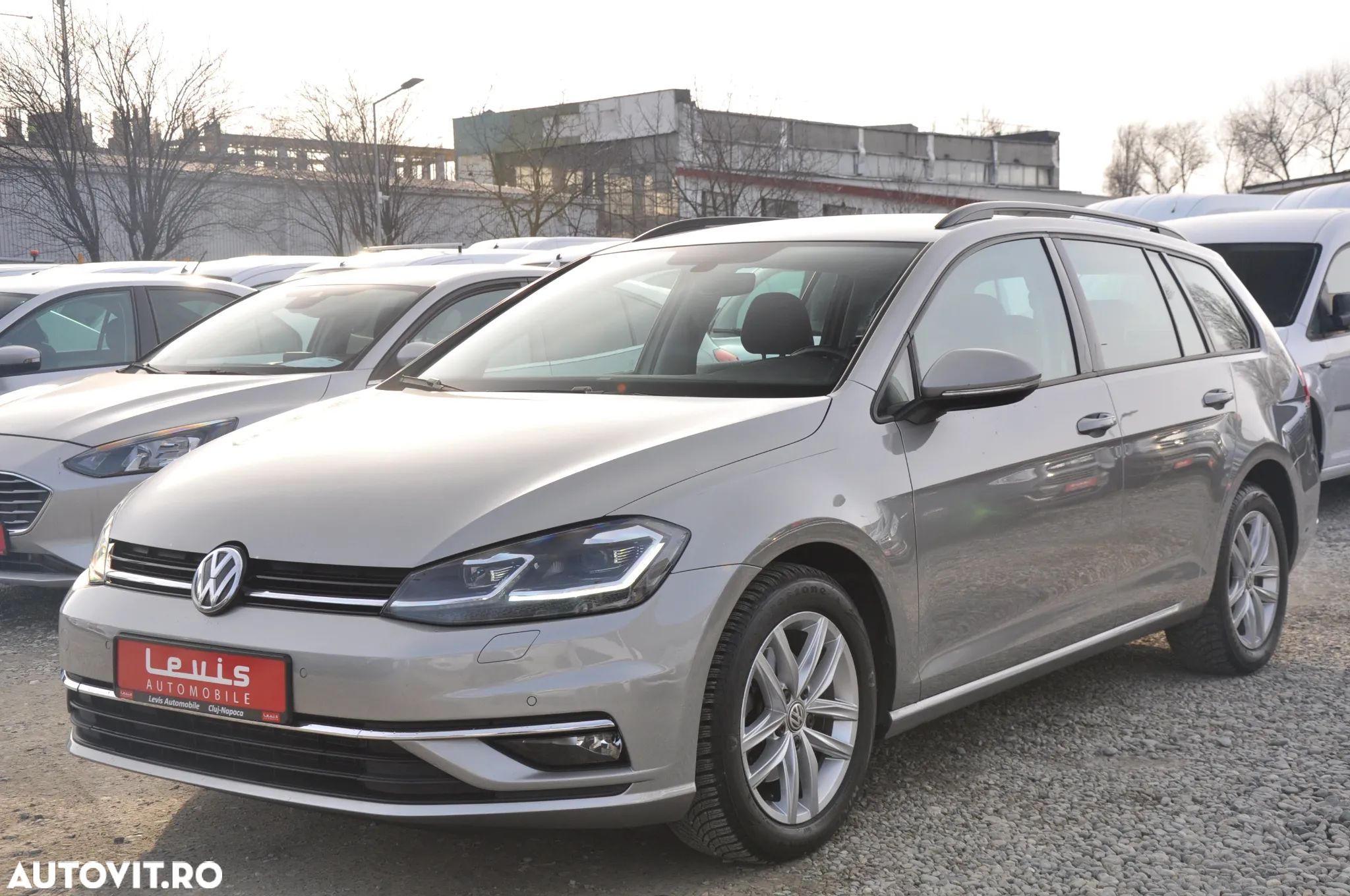 Volkswagen Golf 2.0 TDI DSG BMT Comfortline - 1