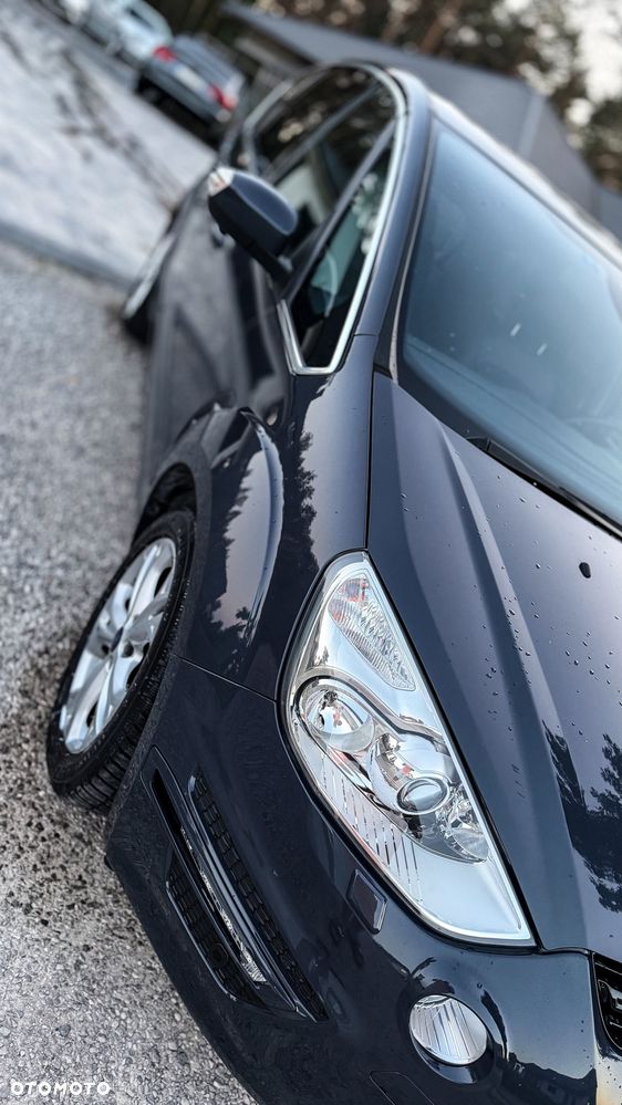 Ford S-Max - 22