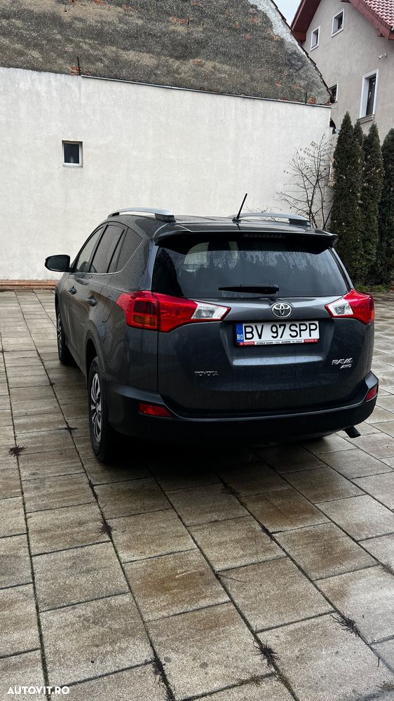 Toyota RAV4 2.2 D-4D 4WD Luxury - 6
