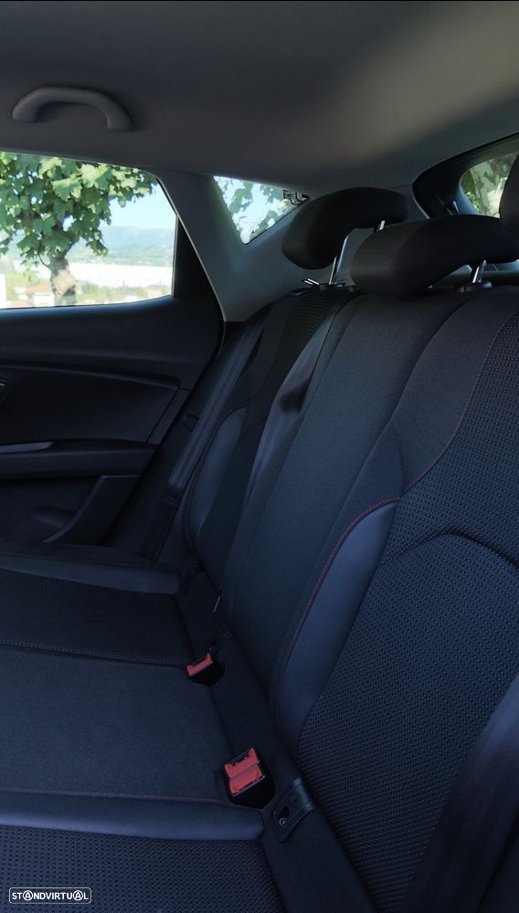 SEAT Leon 2.0 TDI DPF S&S FR - 10