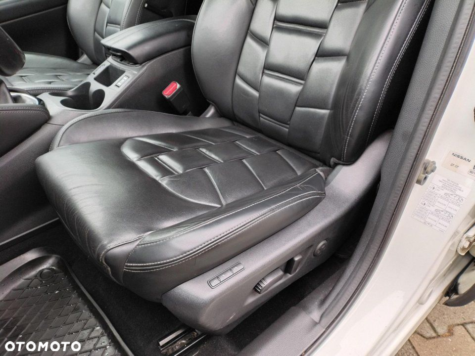 Nissan Qashqai - 12
