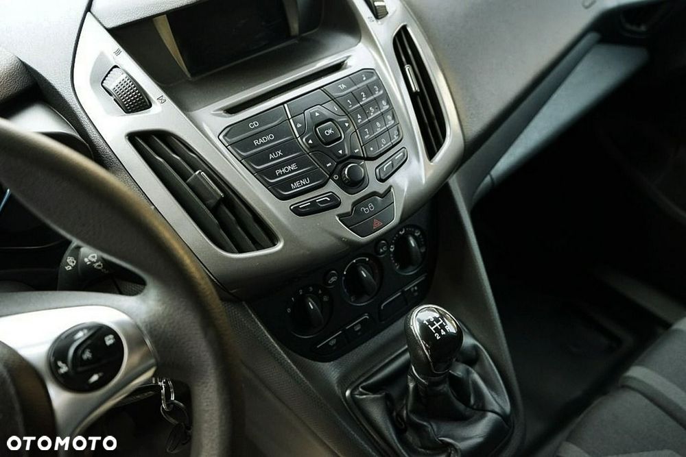 Ford Transit Connect - 24