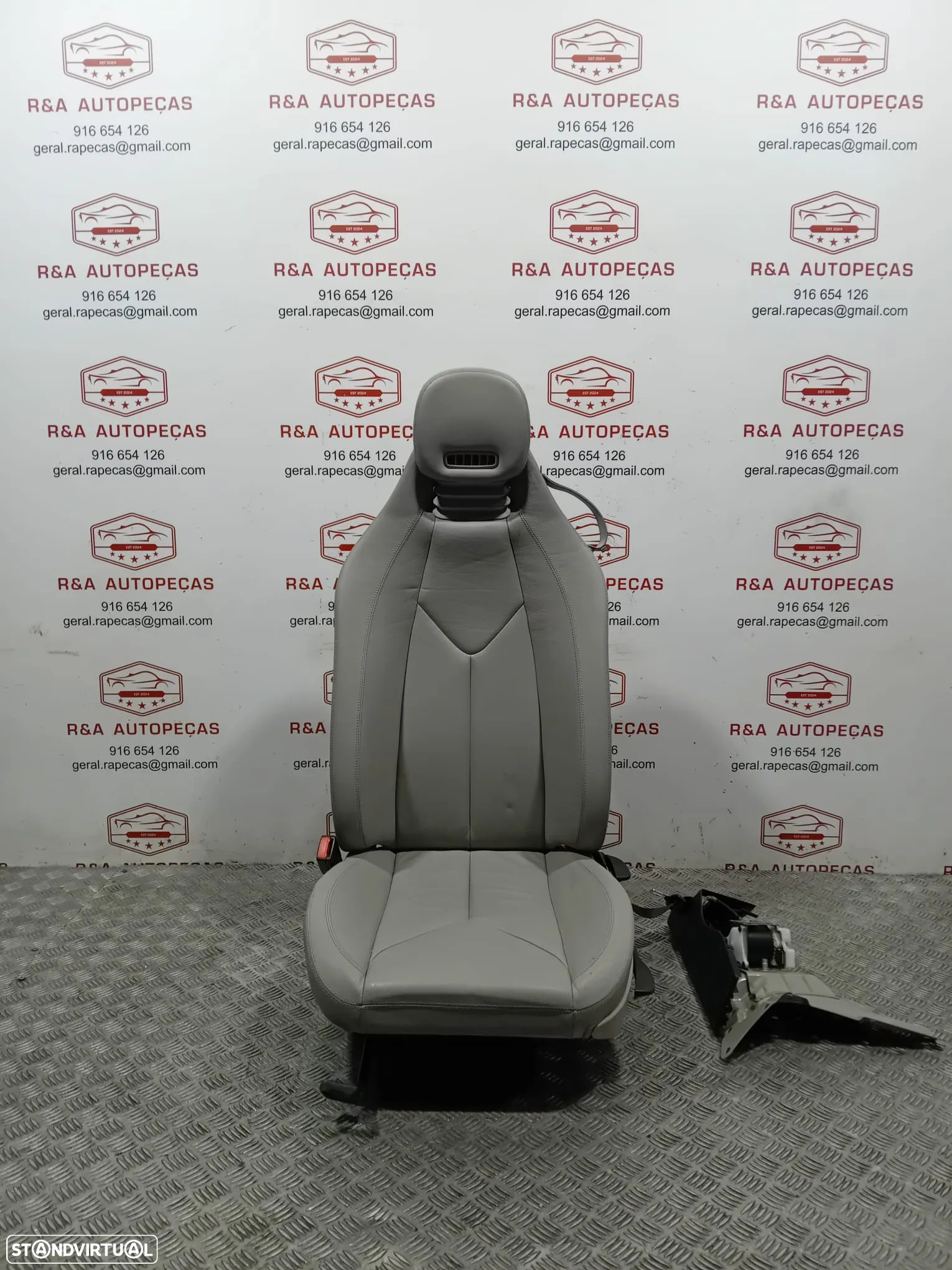 Conjunto de Bancos Mercedes SLK 171 Elétricos em Pele Original - 9
